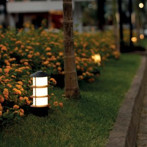 Espeto Oriental 48cm Preto Fosco Germany Iluminação - Lampdecor